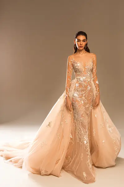 Missing image for Sample Wedding dress Kami size 6 in stock