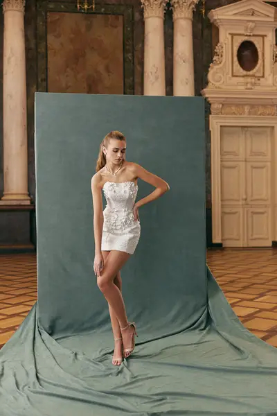 Missing image for Sample Wedding dress Sirtella size 10 in stock