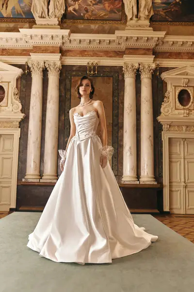 Missing image for Wedding dress liranis size 10 in stock