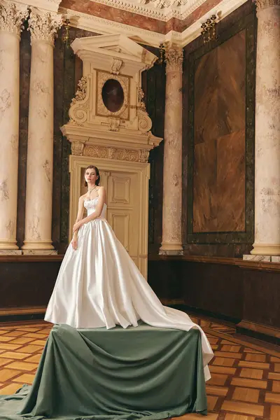 Missing image for Wedding dress Stella size 12 in stock