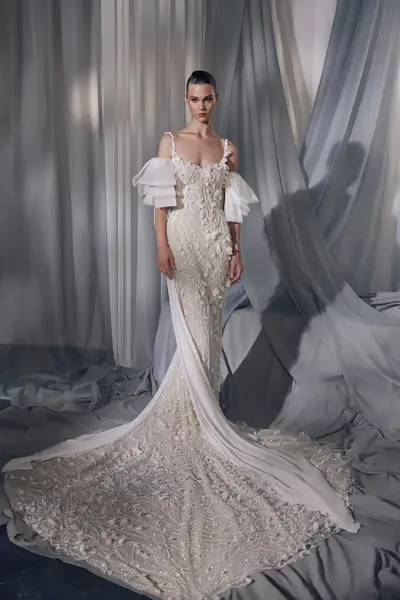 Missing image for Sample wedding dress Selena size 8 in stock