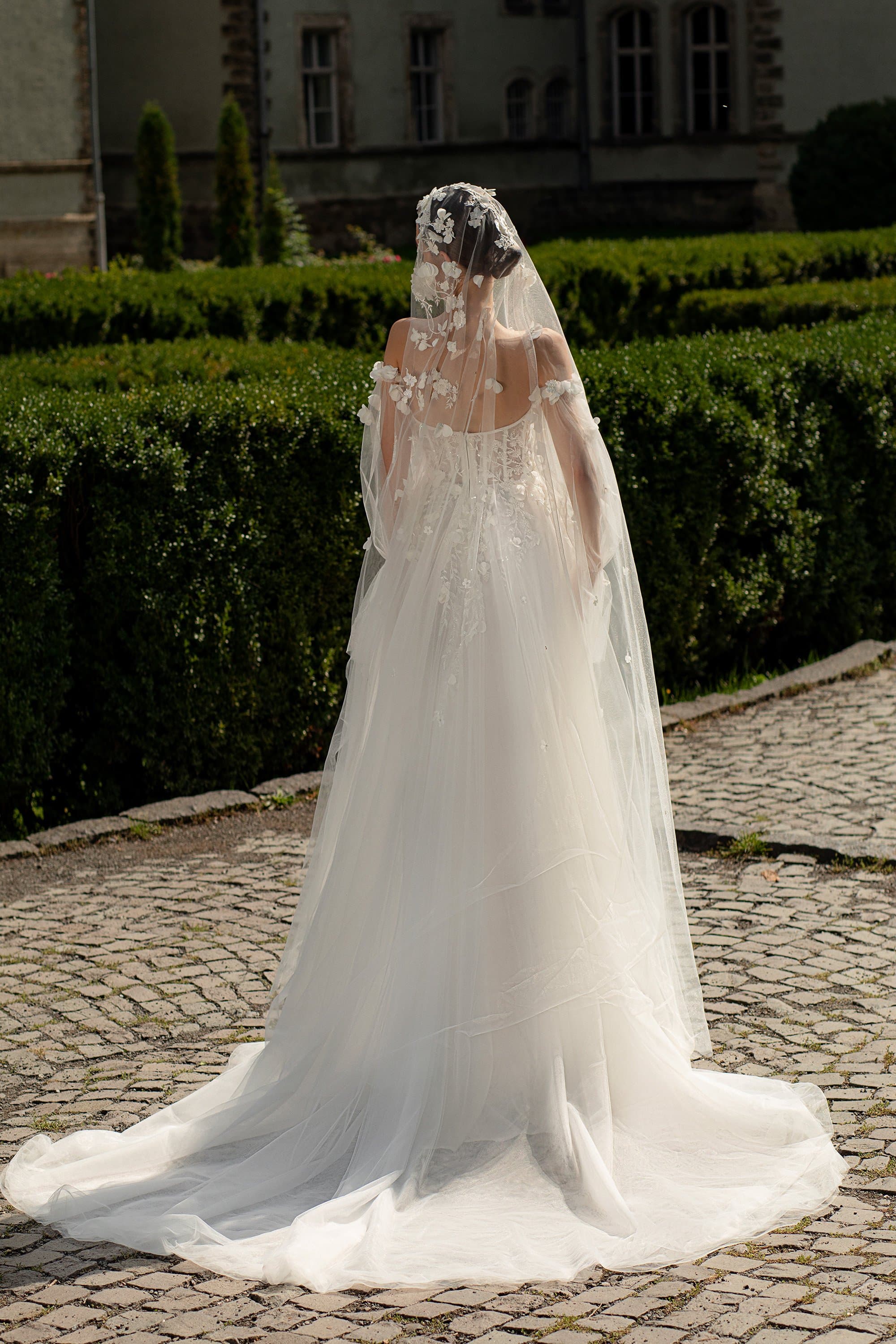 Wedding veil Magda Product for Sale at NY City Bride