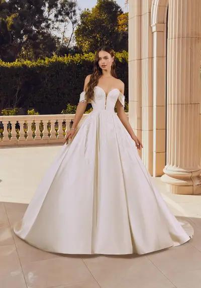 Missing image for Sample Wedding dress 2643 Rosemarie size 12 in stock