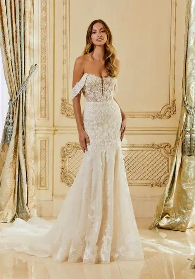 Missing image for Sample wedding dress 2664 Romy size 16 in stock