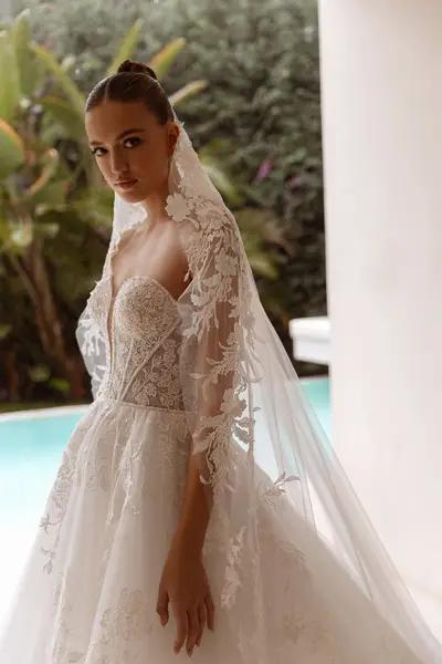 Missing image for Wedding veil Melora in stock