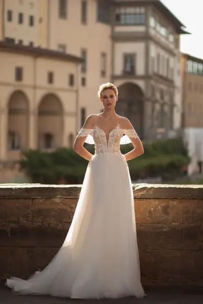 Missing image for Sample Wedding dress Phyllis Size 8 In Stock