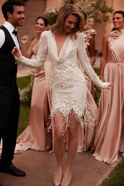 Missing image for Sample Wedding dress ND-002 - Size 16 in stock