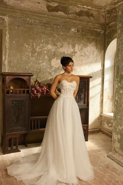 Missing image for Wedding dress Almarine