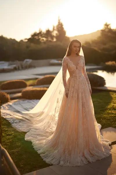 Missing image for Wedding dress Briar