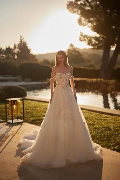 Missing image for Wedding dress Milla