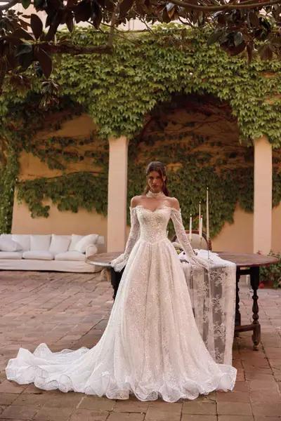 Missing image for Wedding dress Adore