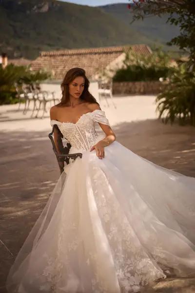 Missing image for Wedding dress Nova