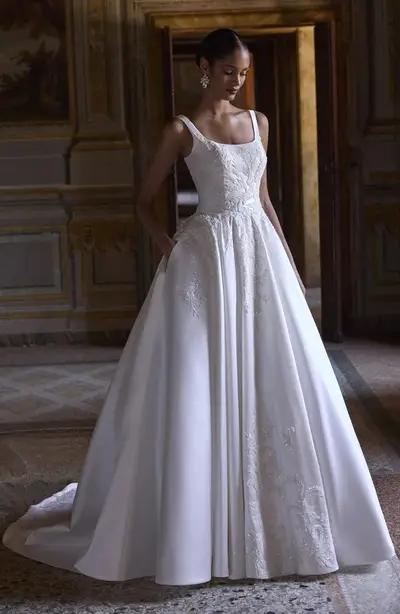 Missing image for Wedding dress 63219 Amber