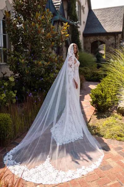 Missing image for Wedding veil F145