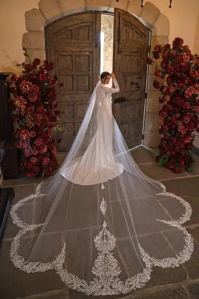 Missing image for Wedding veil FN-095