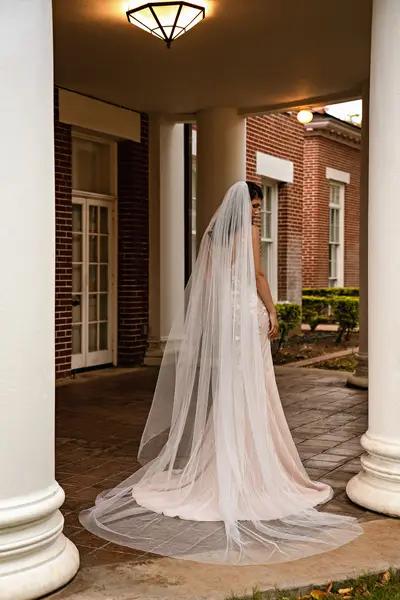 Missing image for Wedding veil F-121