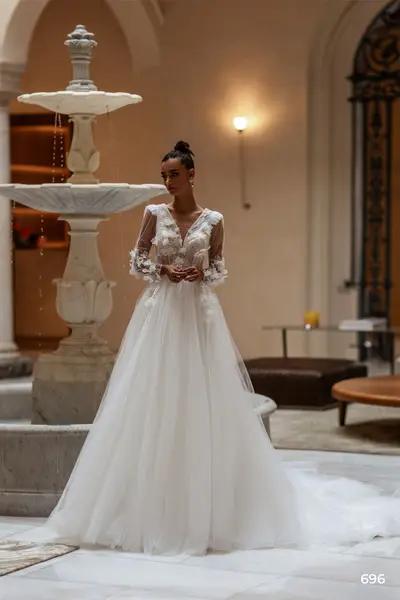 Missing image for Wedding dress 696