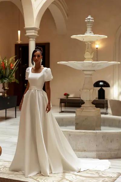 Missing image for Wedding dress 709