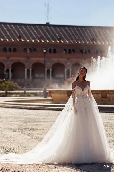 Missing image for Wedding dress 714