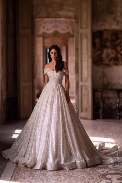 Missing image for Wedding dress 5516