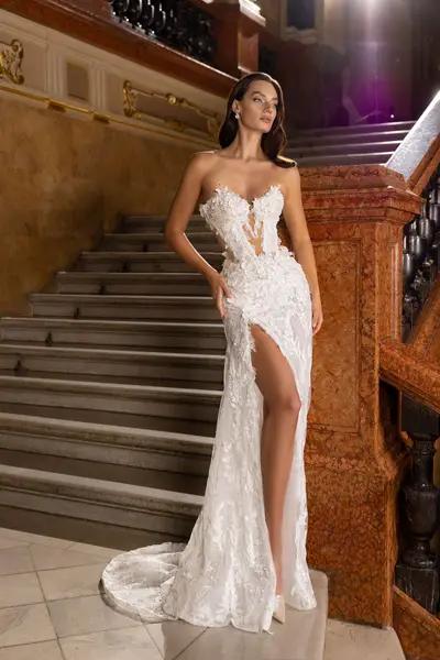 Missing image for Wedding dress Merani