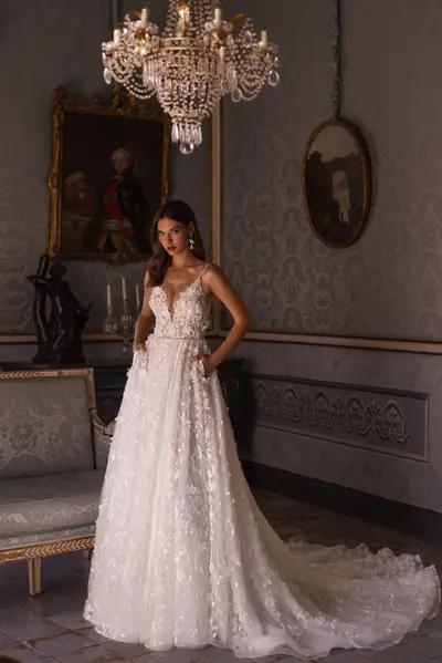 Missing image for Wedding dress VO-016