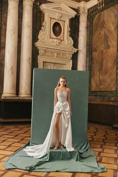 Missing image for  Wedding dress Jardin