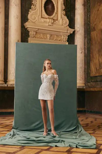 Missing image for Wedding dress Gnevera