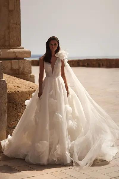 Missing image for Wedding dress Julieta