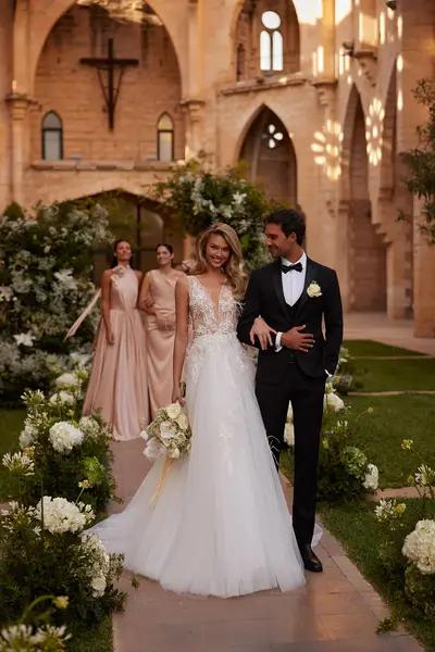 Missing image for Wedding dress ND-040