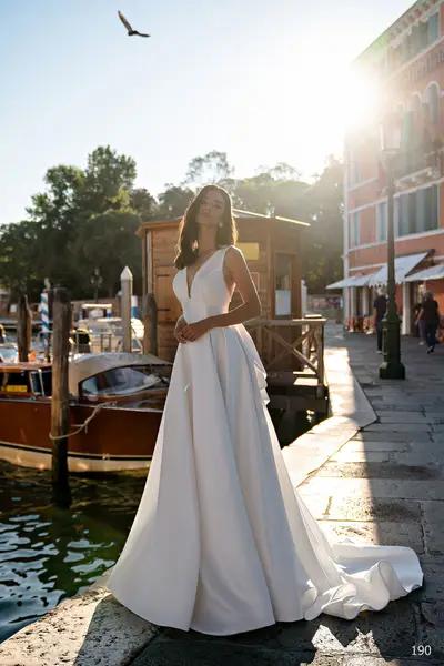 Missing image for Sample Wedding dress 190- size 10 in stock