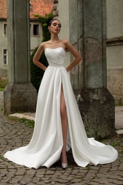 Missing image for Wedding dress Amalia