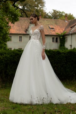 Missing image for Wedding dress Mirren