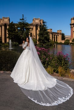 Missing image for Wedding veil S-647-Oriana