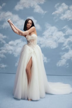 Missing image for Wedding dress Dominika