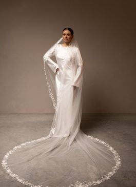 Missing image for Wedding veil R-01
