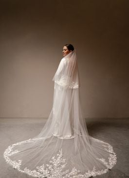 Missing image for Wedding veil R-02