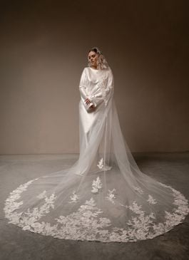 Missing image for Wedding veil R-09