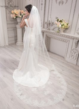 Missing image for Wedding veil with blusher Natalia