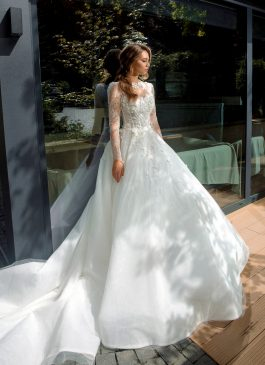Missing image for Wedding dress Chloe