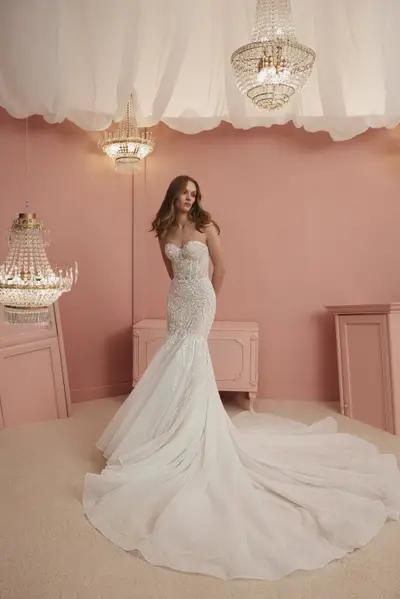 Missing image for Sample Wedding dress Porcelaine size 16