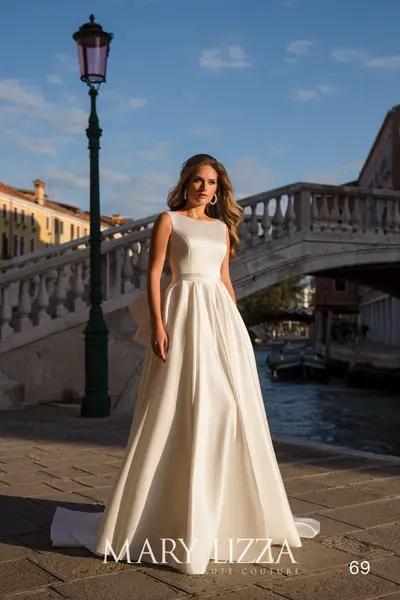 Missing image for Wedding dress 69