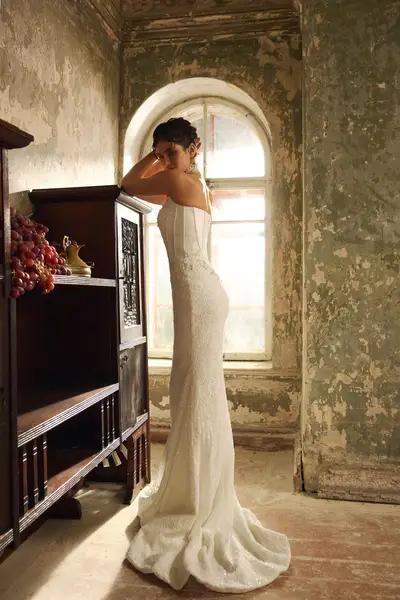 Missing image for Wedding dress Luina